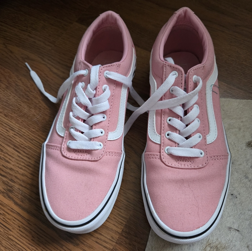 Women's Pink Vans Sneakers